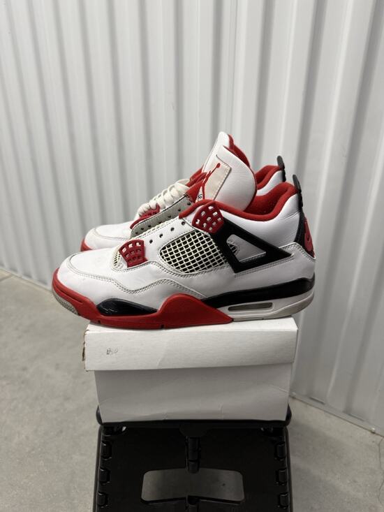 Nike Air Jordan 4 Fire Red White Black Size 8.5 Men\'s - DC7770-160 Retro OG main image 4